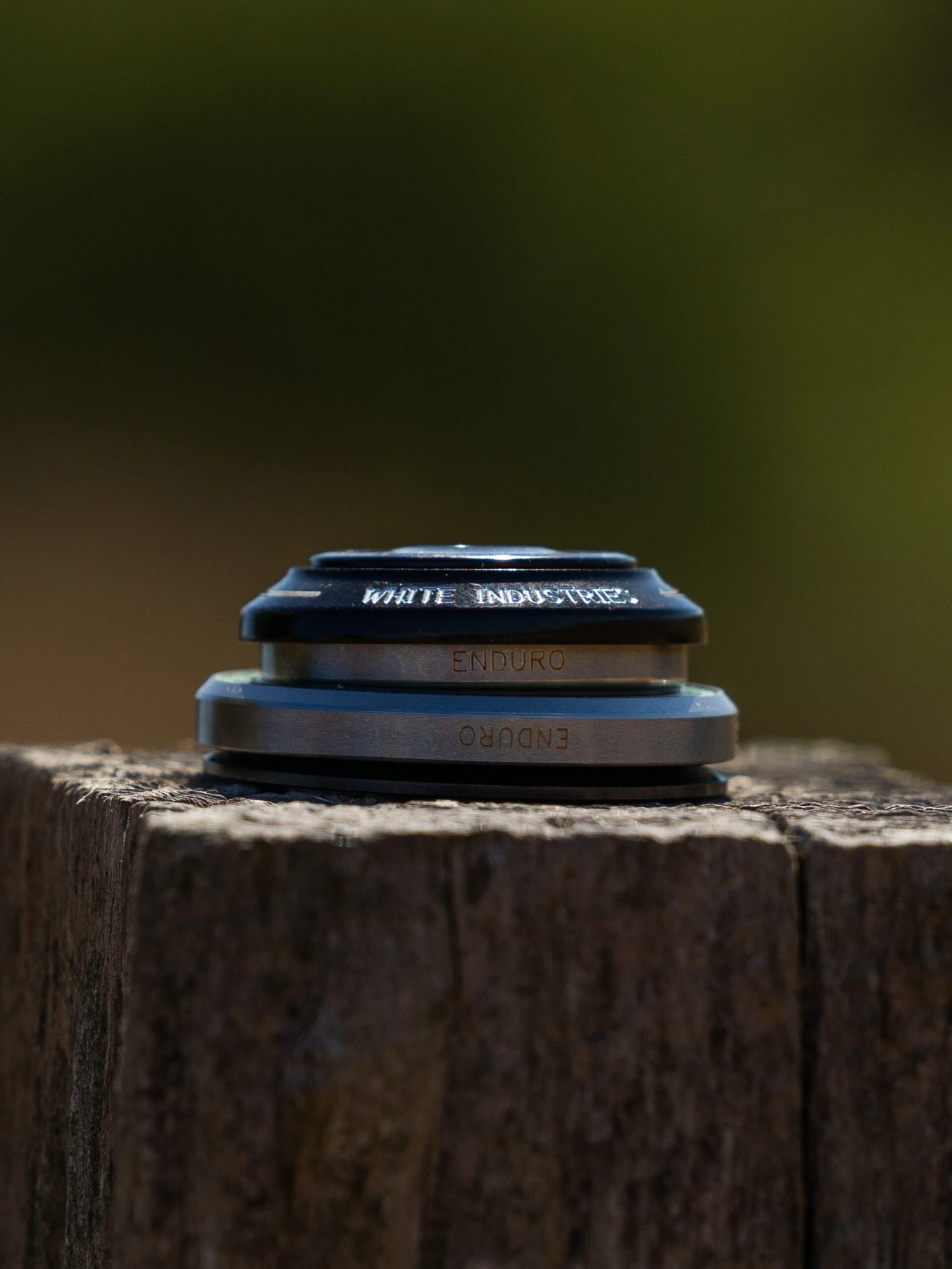 White Industries IS41/IS52 Integrated Headset 1 White Industries IS41/IS52 Integrated Headset