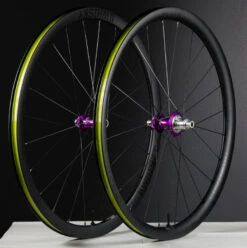 Whisky NO 9 GVL Carbon / Industry Nine Torch Wheelset