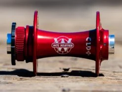 White Industries CLD Front Road/CX/MTB Hub -Bicycle Component Shop b2b small main shots 19 282 29 d39ae252 2f67 4574 aa01 a48d8846bff3