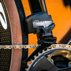 SRAM Force ETap AXS 2X D1 Electronic HRD FM Groupset -Bicycle Component Shop sr force chain feature promo 3 up v01